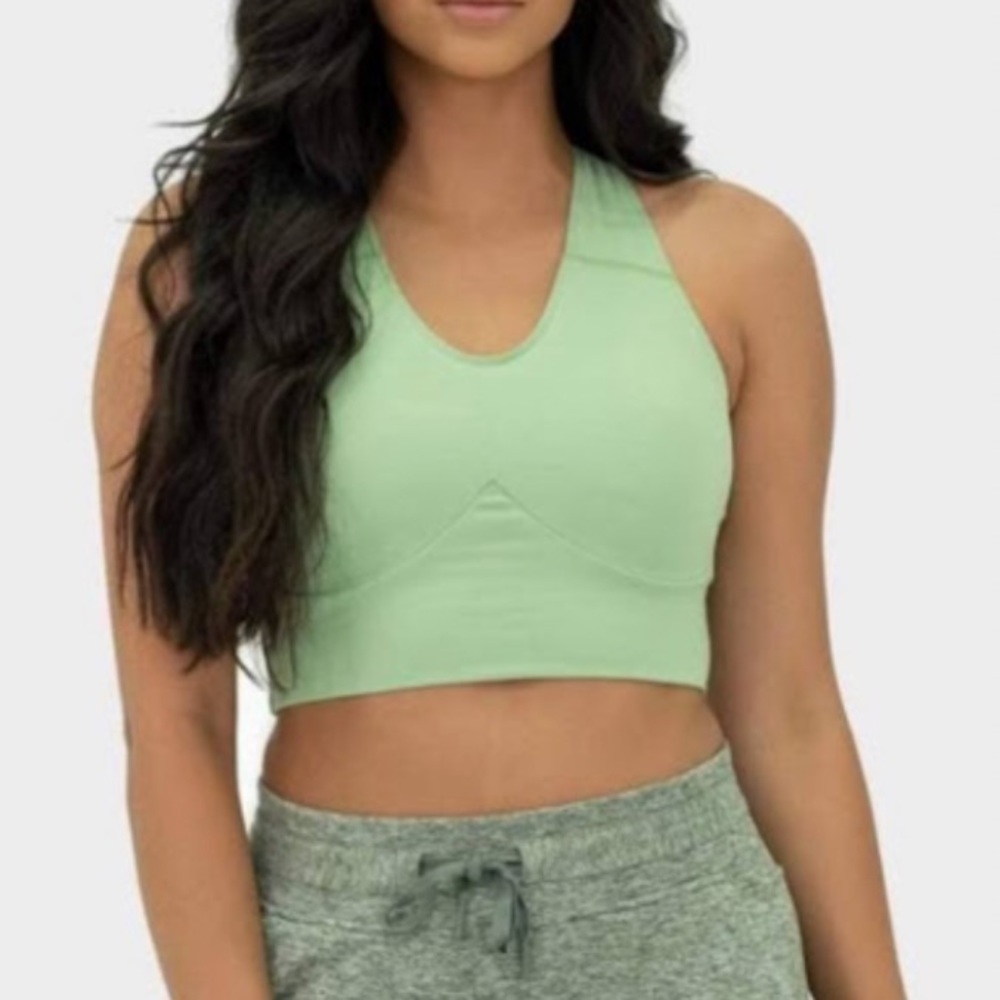 Balance Athletica Define Top. Light green color. Size medium. Good condition.